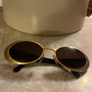 Fendi vintage sun glasses